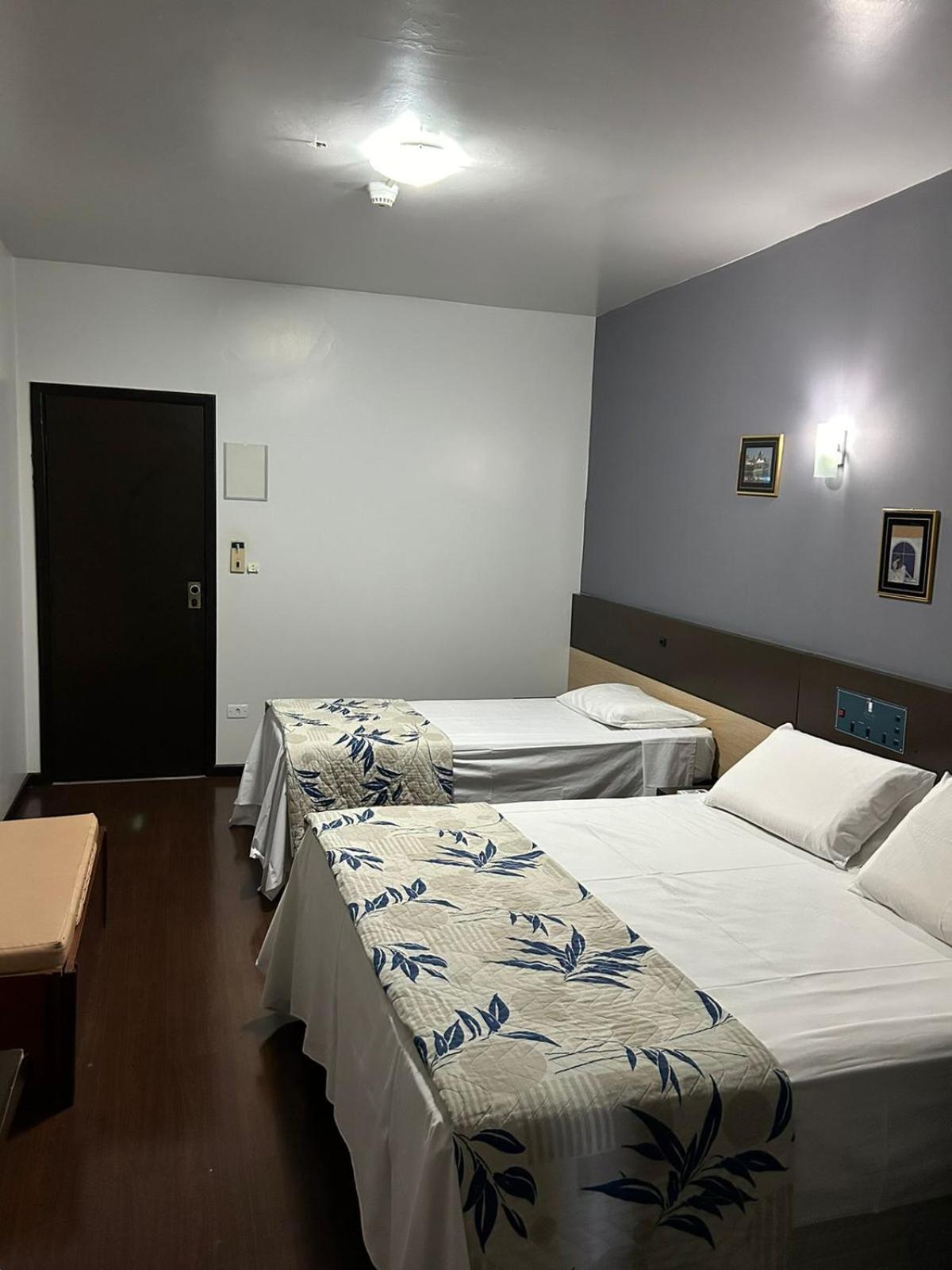 Hotel 365 库亚巴 外观 照片